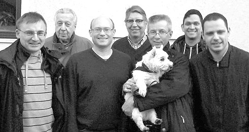 Unsere 2. Mannschaft vor dem Wettkampf der 5. Runde in Kirchseeon