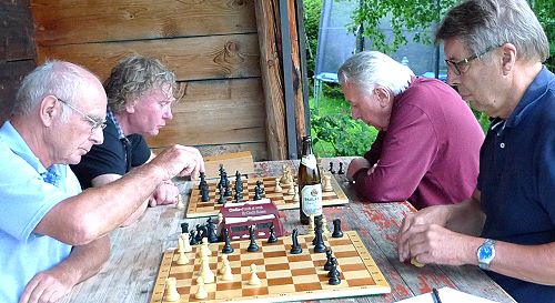 Vorne Norbert Sander gegen Hans-Peter Metzen, dahinter Reinhold Gartenfeld gegen Josef Maraschall