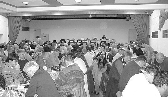 OIS 2012: Blick in den Turniersaal